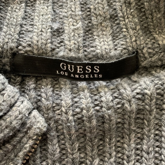 Guess Faux Fur Vest cozy and stylish size medium full zip sweater vest - Picture 3 of 8